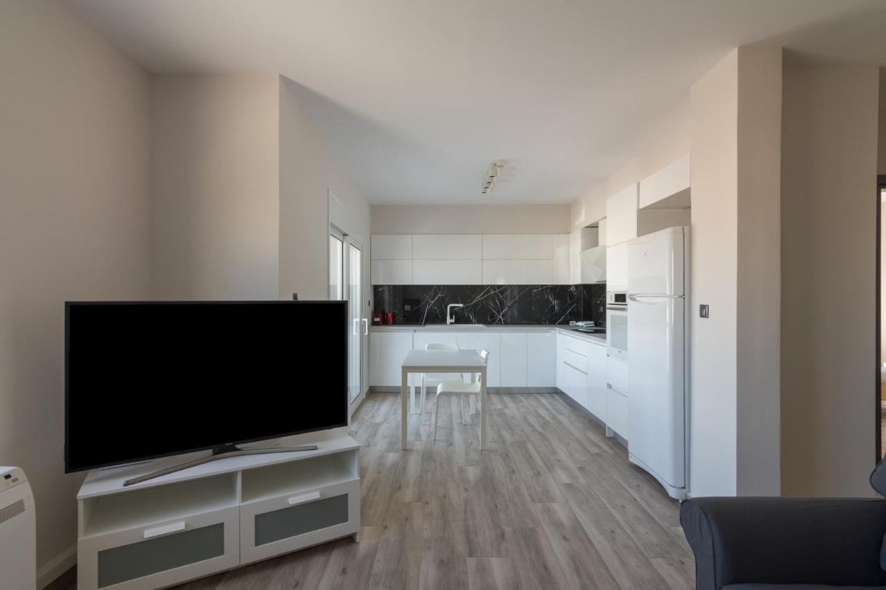 Acropolis View Apartment For 4 People アテネ エクステリア 写真